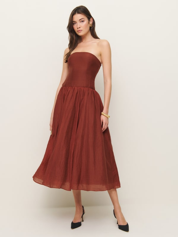Rosy Dress - Rusty Red